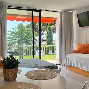 Pensión Residencia, Cambrils
