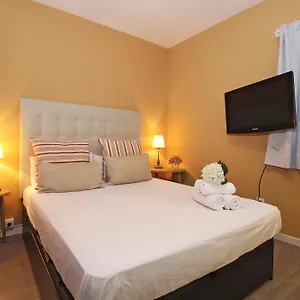 https://del-parque-flats-suite-deluxe-malagueta.1costadelsol.com
